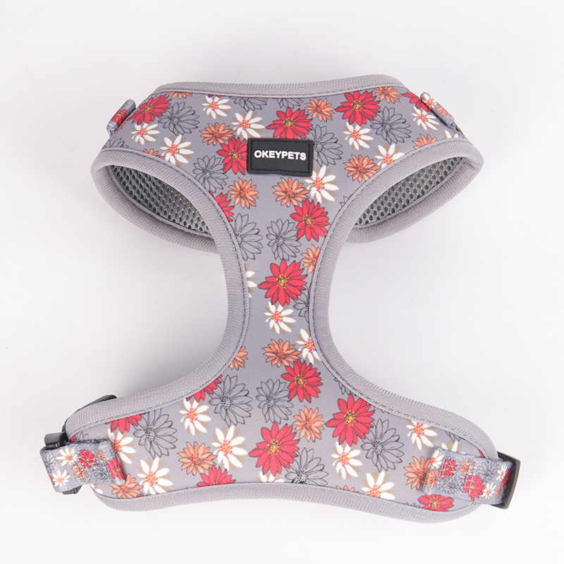 Fabricant de harnais pour chiens à attache avant - Harnais-gilet pour chien en néoprène à motif rose en vente 16