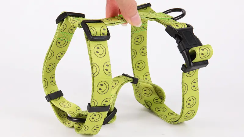 OKEYPETS egyedi tervezésű kutyahám húzásmentes kisállat hám mellkasi mellény könnyű séta saját márkás 1