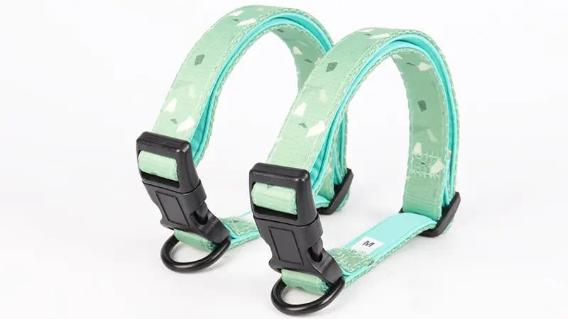 OKEYPETS, fournisseur de produits pour animaux de compagnie, propose des colliers pour chiens souples, rembourrés et ajustables, personnalisables (OEM), disponibles en gros. Nous acceptons également les commandes OEM et acceptons les colliers de luxe pour chiens. 1