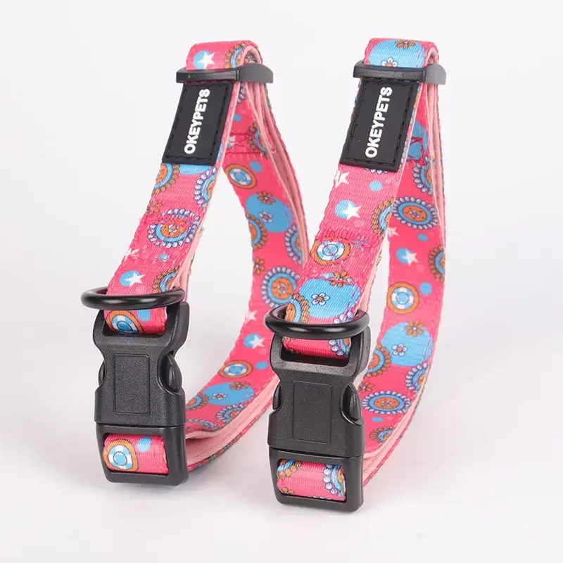 طوق نيوبرين للكلاب لراحة أثناء المشي 4