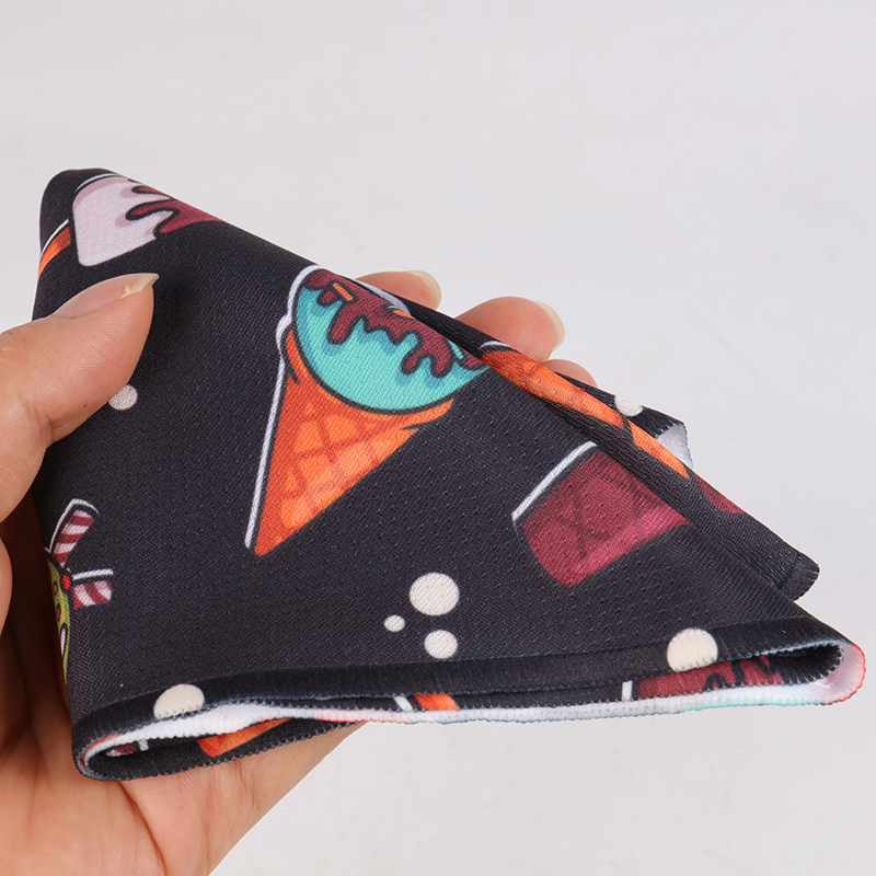 OKEYPETS - Écharpe/bandana réversible personnalisée avec logo OKEYPETS imprimé chien, en polyester vierge et ajustable, idéale pour Halloween et Noël. Bandana pour animaux de compagnie. 12