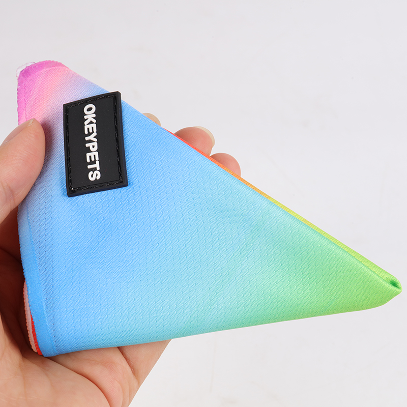 OKEYPETS Fabricant personnalisé gratuit Écharpe de cou pour chien, chiot ou chat Bandana lavable avec logo 10