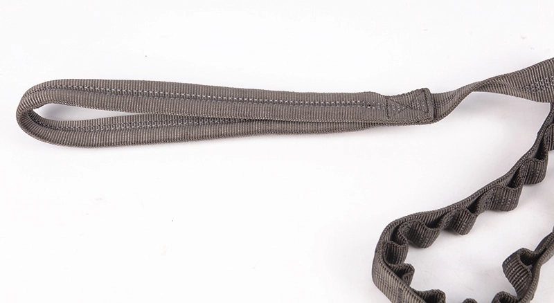 Laisse tactique Okeypets en nylon résistant de qualité militaire avec extension élastique pour l'entraînement des chiens 14