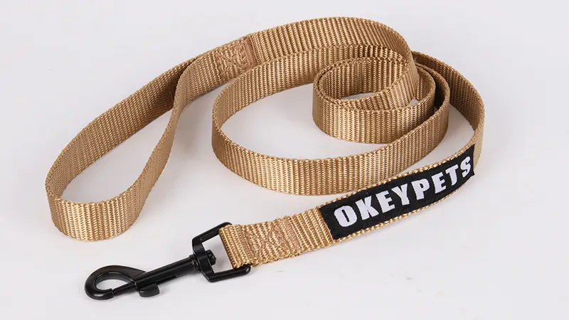 Laisse d'entraînement pour chien OKEYPETS en nylon souple, résistant et durable 1