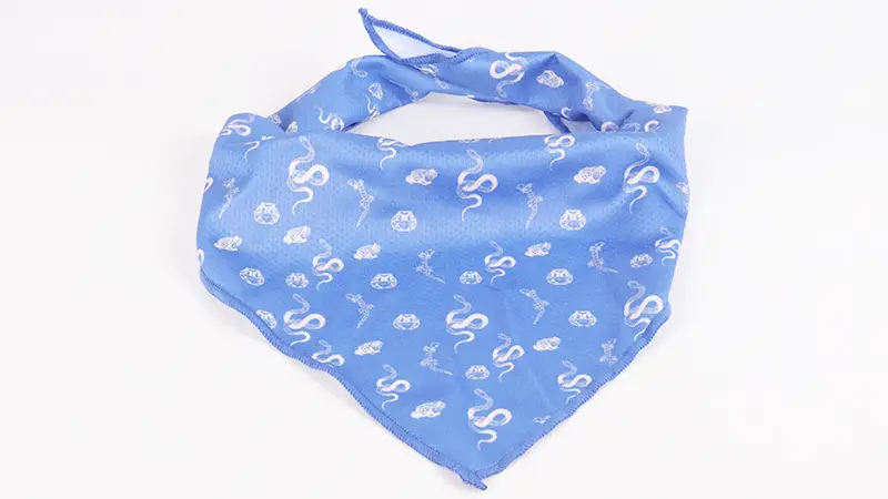 OKEYPETS Mode Brugerdefineret Mønster Justerbar Blød Sublimering Hvalpetørklæde Hagesmæk Trekant Hundebandana 1