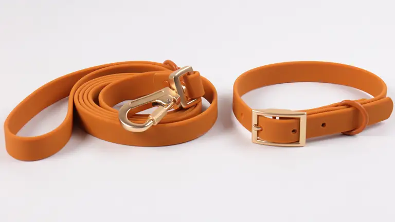 OKEYPETS Veleprodaja vodootpornih izdržljivih PVC ogrlica za pse Novi dizajn ogrlica za pse Proizvođači odgovarajućih oznaka s imenom 1