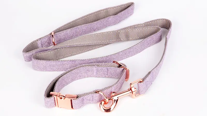 Okeypets set od izdržljive najlonske ogrlice i povodca za pse s metalnom kopčom boje ružičastog zlata 1