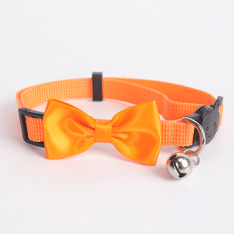 OKEYPETS - Forskellige farver print justerbar størrelse sikkerhedsklokke udløser kattehalsbånd med sløjfe 10