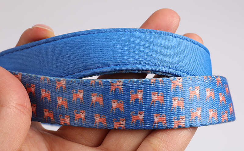 OKEYPETS - OKEYPETS Vente en gros de laisses pour chiens en néoprène rembourrées, confortables et résistantes, pour le sport et la course à pied. Motifs et impressions personnalisés. 11