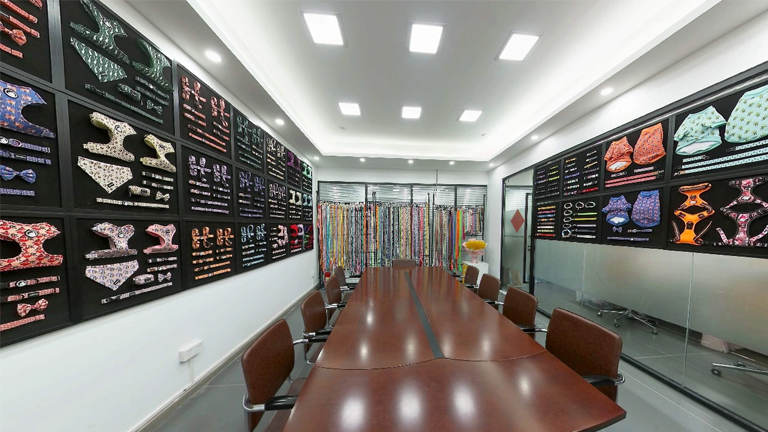 OKEYPETS - Distributeur double de nourriture et d'eau pour animaux de compagnie, surélevé et réglable, en acier inoxydable, avec 2 gamelles. 26