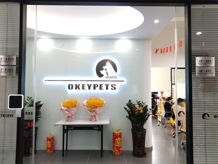 OKEYPETS - Distributeur double de nourriture et d'eau pour animaux de compagnie, surélevé et réglable, en acier inoxydable, avec 2 gamelles. 28