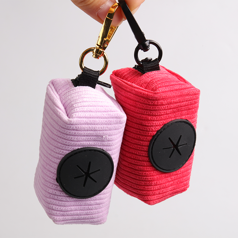 OKEYPETS - Ensemble harnais pour chien en velours côtelé avec porte-sacs à déjections canines ajustable et réglable, logo personnalisé. 14