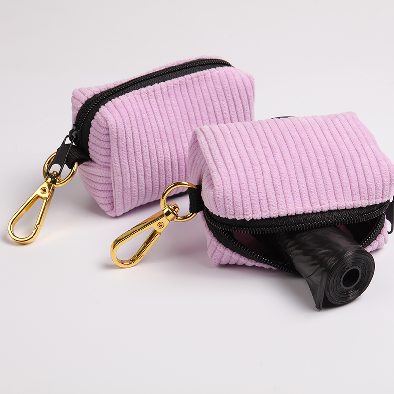 OKEYPETS - Ensemble harnais pour chien en velours côtelé avec porte-sacs à déjections canines ajustable et réglable, logo personnalisé. 11