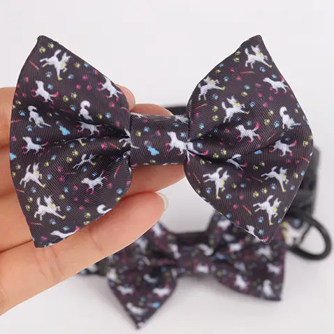 OKEYPETS - Nœud papillon professionnel pour chien OKEYPETS, doux, confortable et résistant, idéal pour Noël. 1