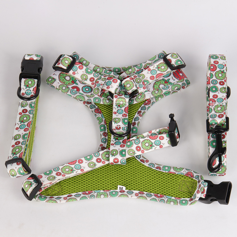 OKEYPETS - Fournisseur OKEYPETS en gros de laisses pour animaux de compagnie personnalisées et réglables, durables et respirantes, ensemble harnais/collier pour chien par sublimation 8