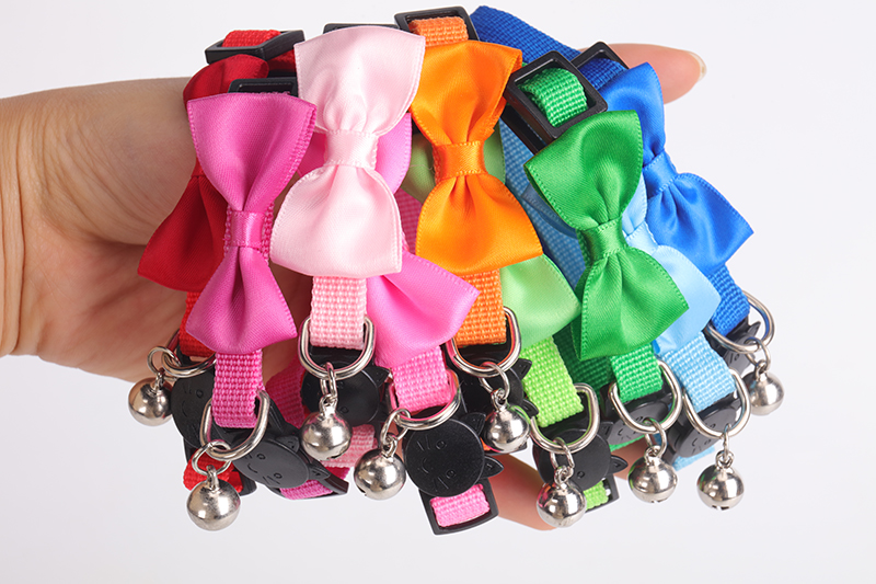 OKEYPETS - OKEYPETS pöttyös, egyszínű, egyedi mintás, masnival és csengőnyakörv macskáknak, személyre szabott termék. 9