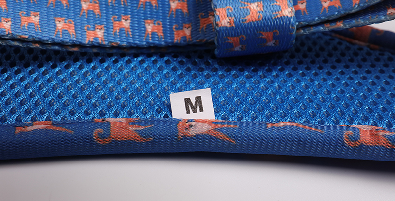 Harnais pour chien réversible rembourré en néoprène polyester, anti-traction, avec collier et laisse. 11