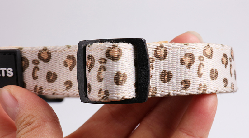 OKEYPETS Logo Tilpasset Hundehalsbånd Spænde Komfortabel Neopren Kraftig Hundehalsbånd med Guldkæde Kæledyrshalsbånd 11