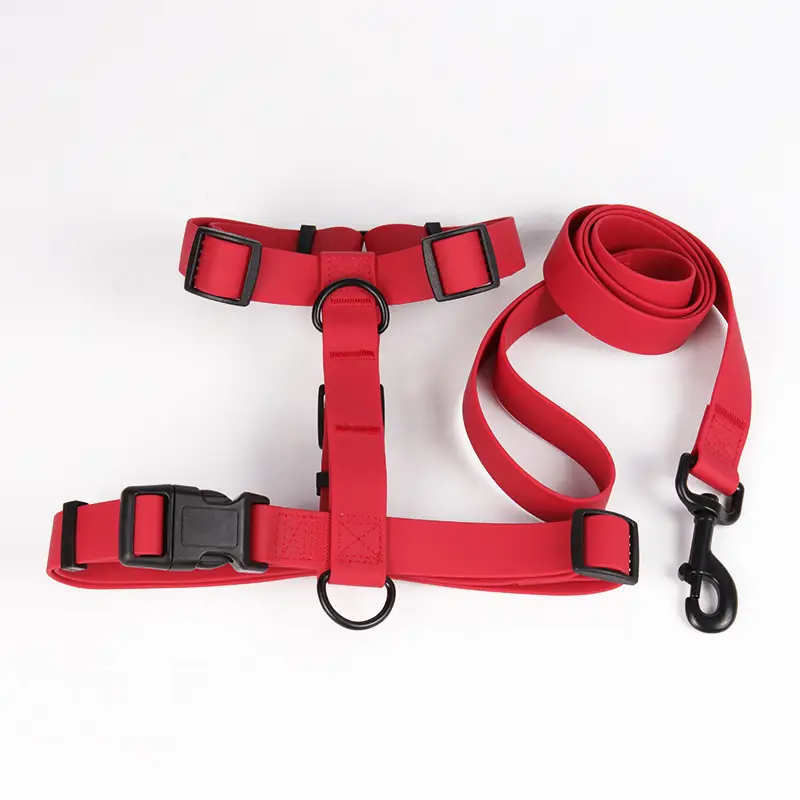OKEYPETS - OKEYPETS Vente en gros de laisses et harnaiss pour chiens en sangle PVC imperméable et résistante à l'usure, pour une promenade en toute sécurité. Ensemble collier et laisse/harnais tendance pour chiens. 1