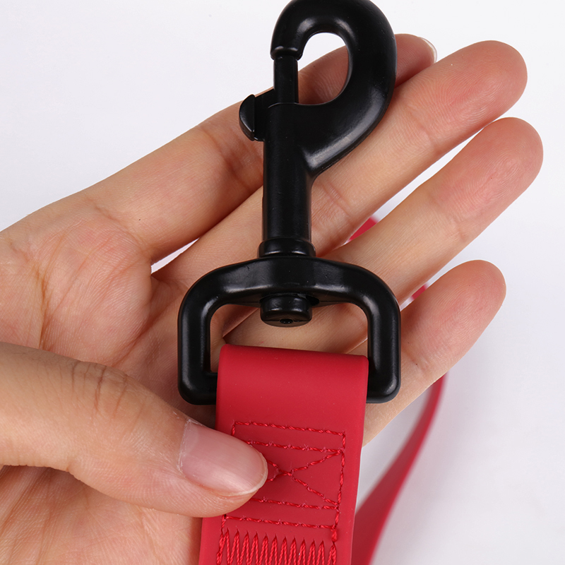 OKEYPETS - OKEYPETS Vente en gros de laisses et harnaiss pour chiens en sangle PVC imperméable et résistante à l'usure, pour une promenade en toute sécurité. Ensemble collier et laisse/harnais tendance pour chiens. 15