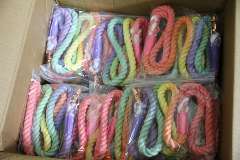 OKEYPETS Producent smyczy dla psów Zrównoważona, wielokolorowa, metalowa klamra, smycze bawełniane LED do treningu psów, smycz dla zwierząt 23