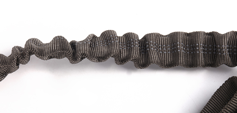 OKEYPETS - OKEYPETS Dwa uchwyty bezpieczeństwa Elastyczna, trwała, niestandardowa, odblaskowa, nylonowa smycz taktyczna dla psa z metalową klamrą 13