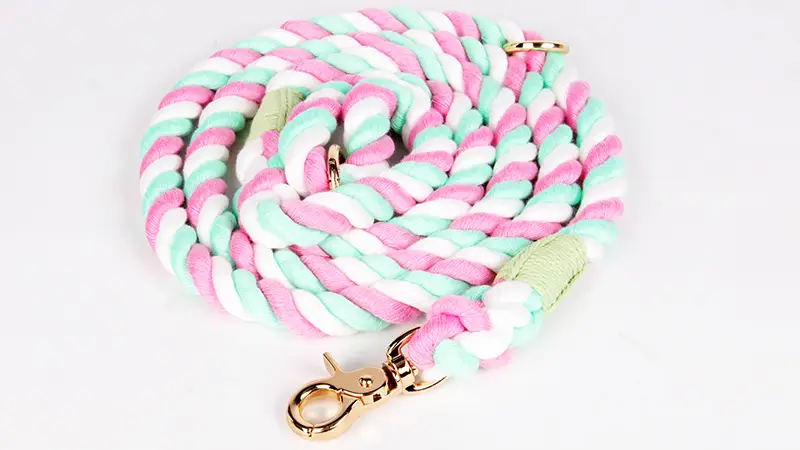 OKEYPETS Accessoires pour animaux de compagnie tendance Laisse multifonctionnelle en coton doux coloré faite à la main pour chien 1