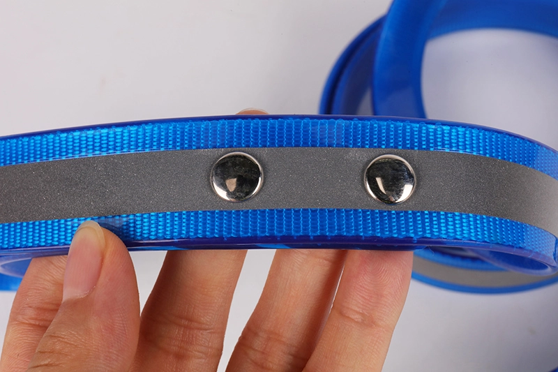 Collier de dressage pour chien OKEYPETS en sangle de nylon enduite de TPU, imperméable et réglable avec réflecteur 13