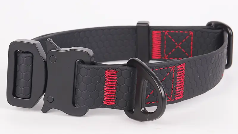 Zgardă de dresaj personalizată Okeypets, ușor de curățat, cu chingă acoperită cu poliuretan TPU 1