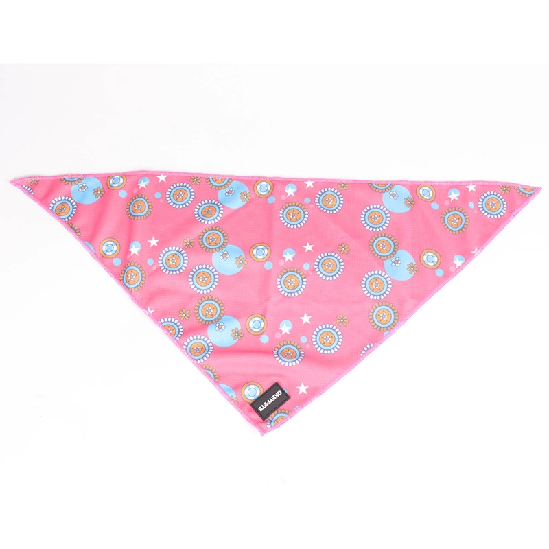 أوكي بيتس، أوشحة حيوانات أليفة عالية الجودة مطبوعة بتقنية التسامي، تُباع بالجملة، بتصميمات عصرية، تُربط حول الرقبة على شكل مثلث، وتُستخدم كوشاح للكلاب. 8