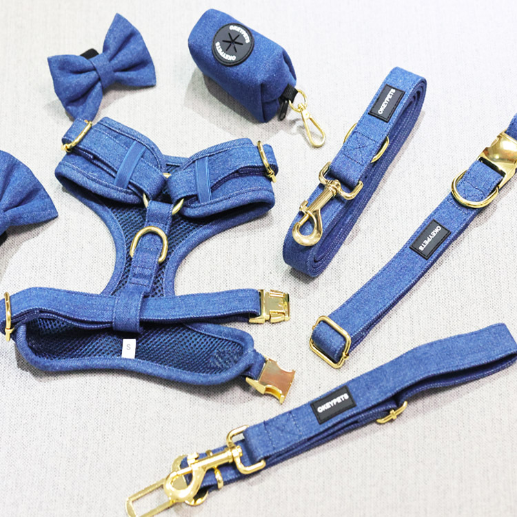 OKEYPETS Ensemble harnais de cowboy personnalisé en jean pour chien, laisse et collier, accessoires pour animaux de compagnie, harnais en denim tendance. 7