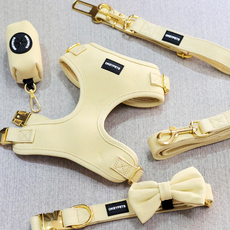 OKEYPETS Ensemble harnais de cowboy personnalisé en jean pour chien, laisse et collier, accessoires pour animaux de compagnie, harnais en denim tendance. 9