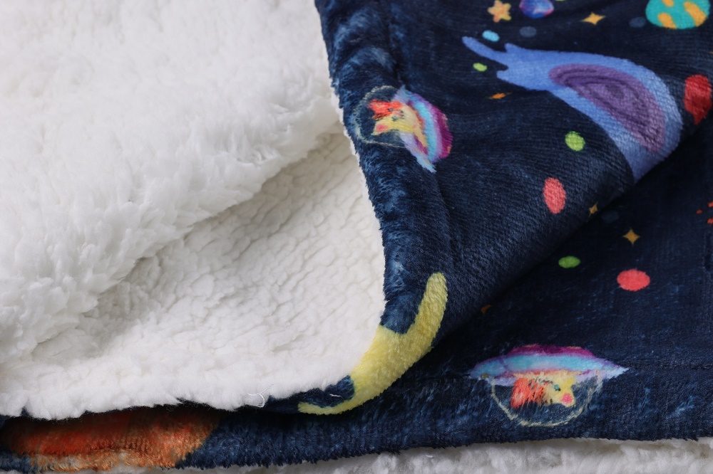 Couverture pour chien de haute qualité en gros, douce, chaude et moelleuse, imprimée en sherpa, personnalisable 7