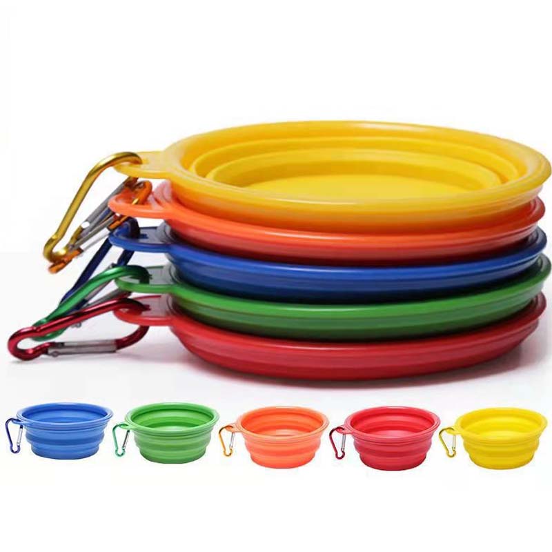 Gamelles pliables pour chiens et chats, idéales pour les voyages. Disponibles en gros. Fabriquées en silicone alimentaire et sans danger pour les petits chiens et chats. 2