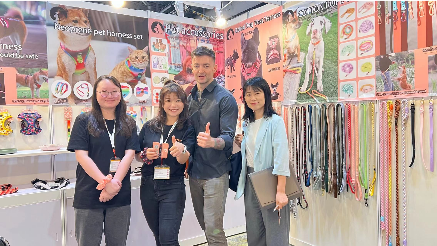 Salon Global Source Hongkong Le premier jour, nous avons rencontré plein de nouveaux amis 1