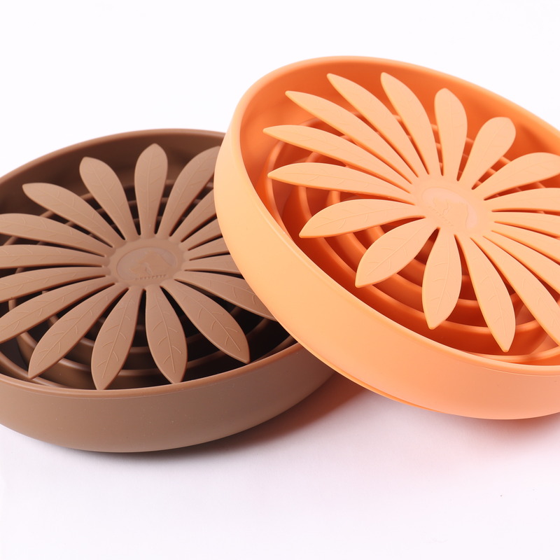 Gamelles pour chiens et chats en forme de fleur, en silicone alimentaire, pour une alimentation lente et saine, avec ventouse. Idéales pour les chiens qui mangent vite. 10