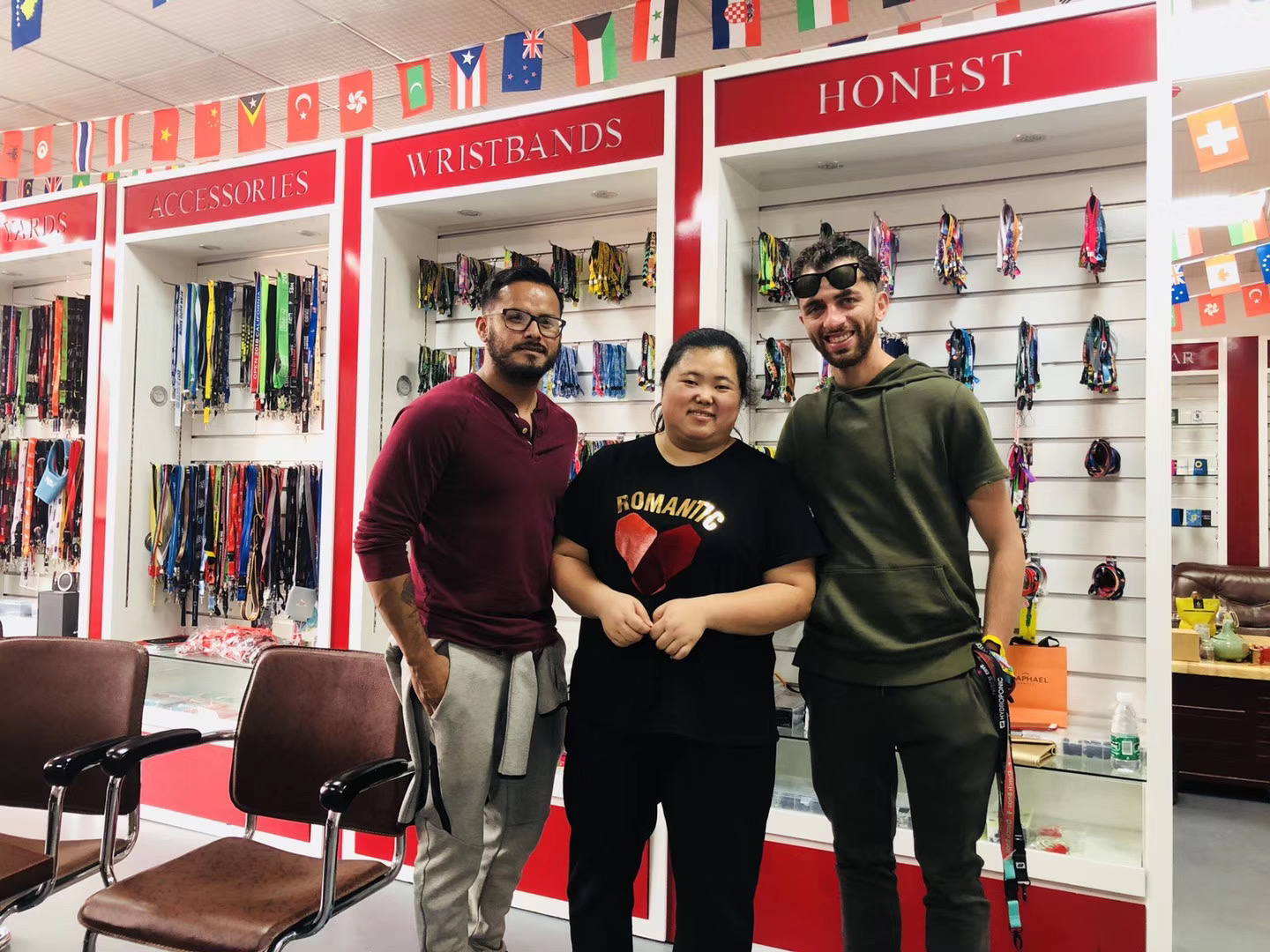 Комплект собачьей шлейки OKEYPETS оптом: удобная и прочная шлейка, ошейник и поводок. 8