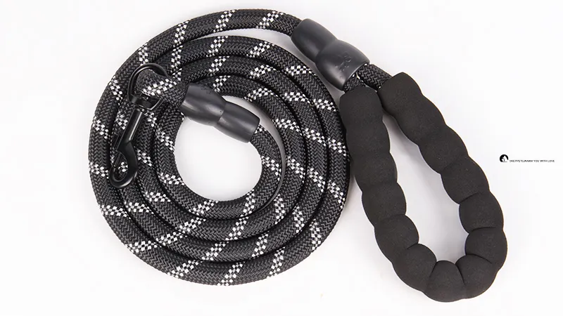 OKEYPETS Mocna nylonowa odblaskowa smycz dla psa – trwała, amortyzowana, w stylu liny 1