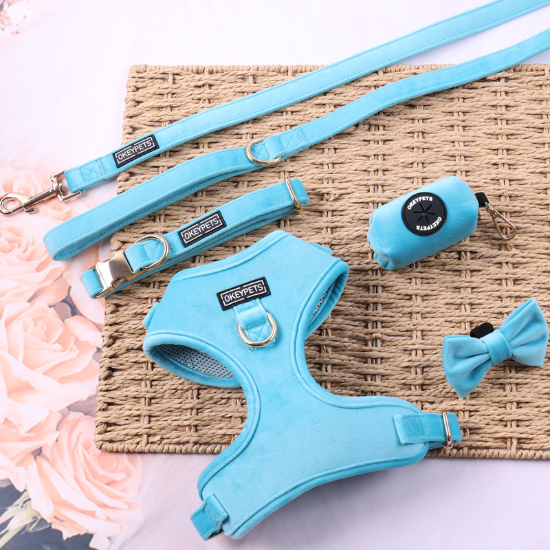 Harnais pour chien en velours uni personnalisé avec étiquette en PVC 31