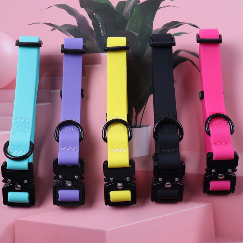 Collier pour chien OKEYPETS personnalisé en PVC, résistant et imperméable, en silicone. 17