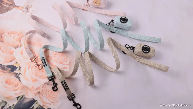 Ensemble collier et laisse de luxe pour chien, à carreaux et tweeds personnalisés, accessoires pour animaux de compagnie 1