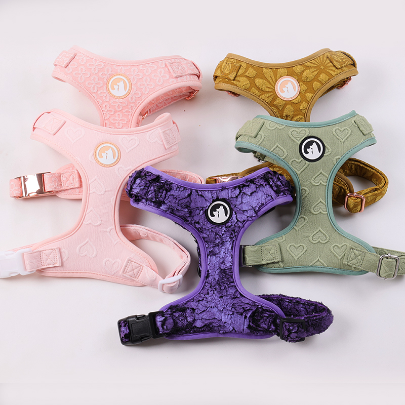 Bandana brodé personnalisé pour chien, écharpe pour chien, accessoire pour animaux de compagnie 18