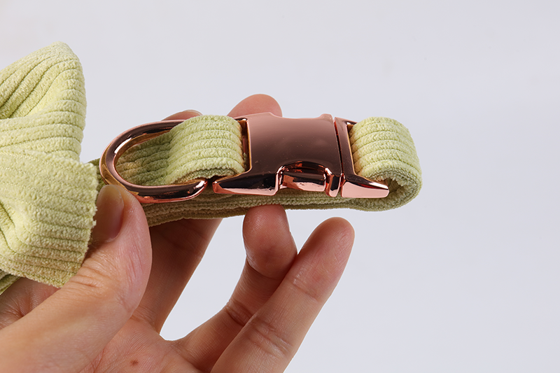 Collier pour chien personnalisé OKEYPETS, collier en velours côtelé ajustable 9