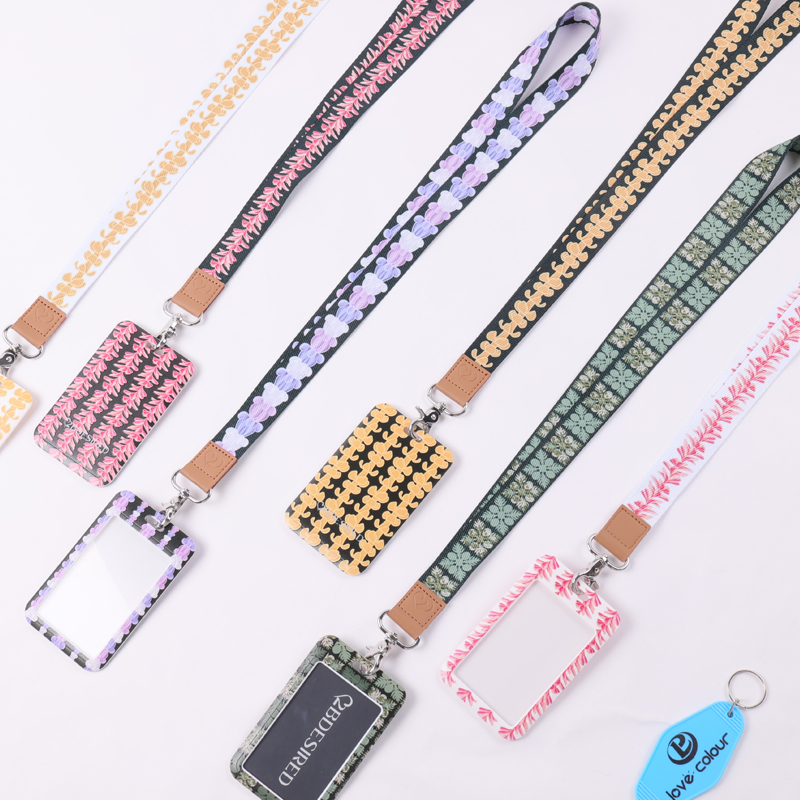 Fabricant de cordons personnalisés par sublimation avec carte PVC 16