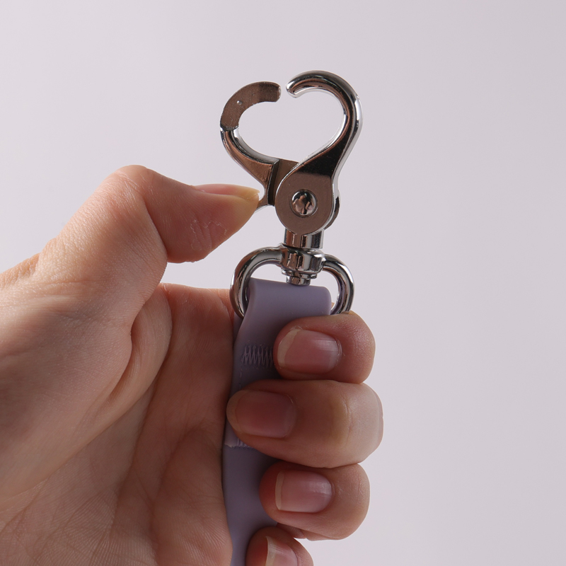 Harnais anti-traction pour chien ajustable et personnalisable en PVC imperméable. 14