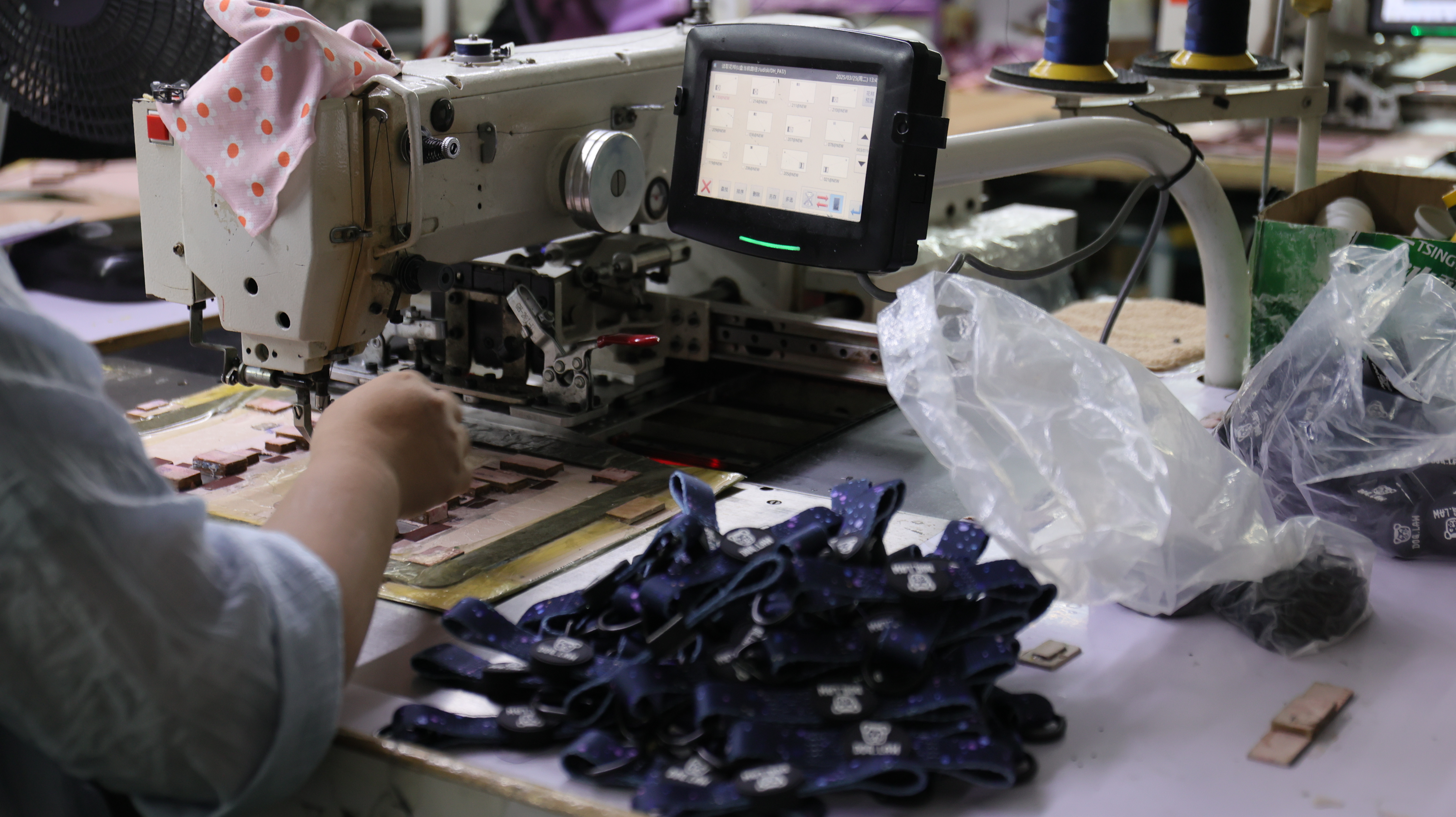 Ensemble harnais pour chien personnalisé avec motif mignon, collier et laisse pour animal de compagnie 31