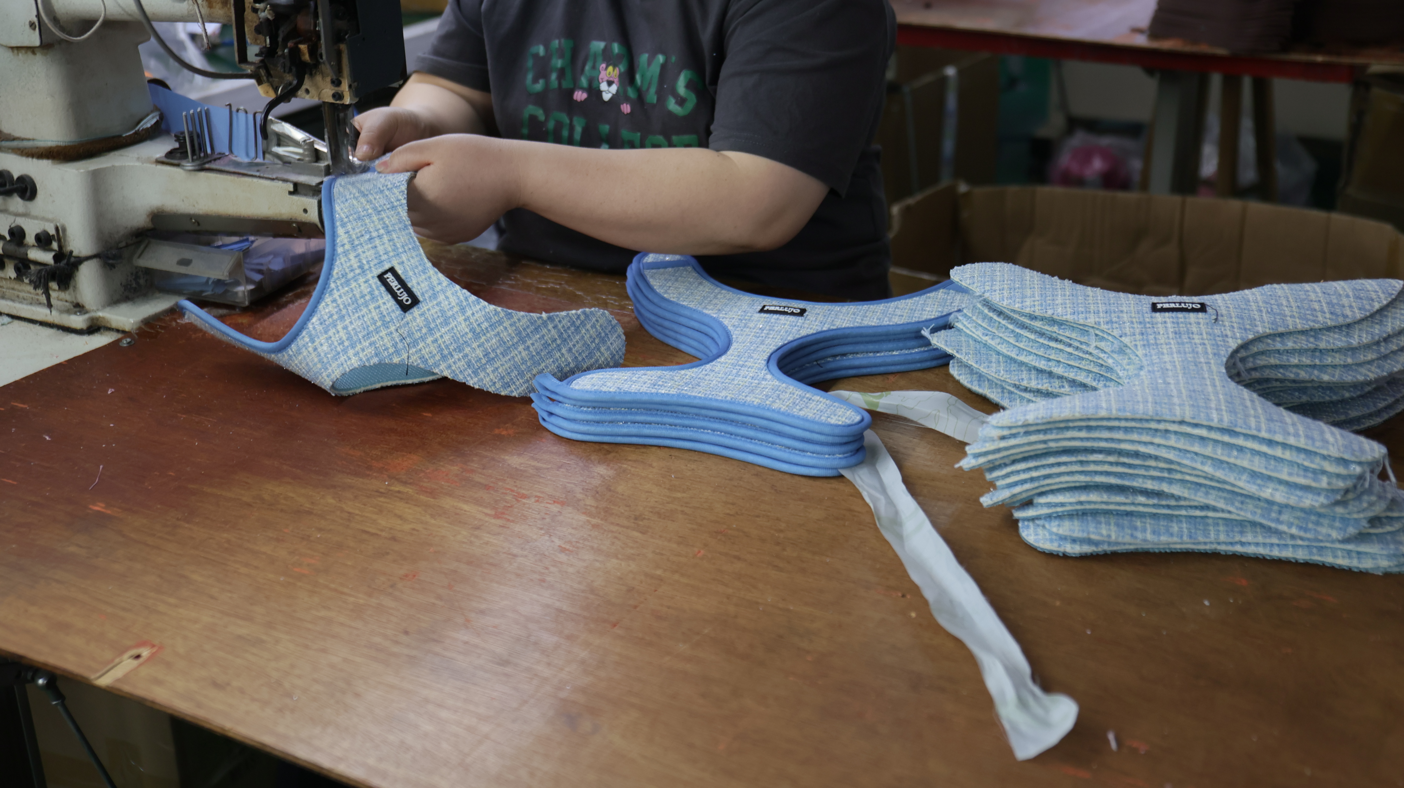 Ensemble harnais pour chien personnalisé avec motif mignon, collier et laisse pour animal de compagnie 32