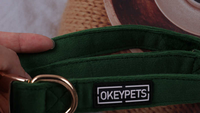 Collier et laisse en velours OKEYPETS Factory pour chiens de petite et moyenne taille, logo personnalisé. Convient aux petits et moyens chiens. 9