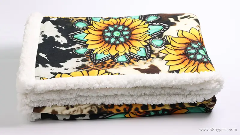 Couverture pour chien personnalisable Pet Factory en sherpa, impression par sublimation, couverture mignonne pour animaux de compagnie 1