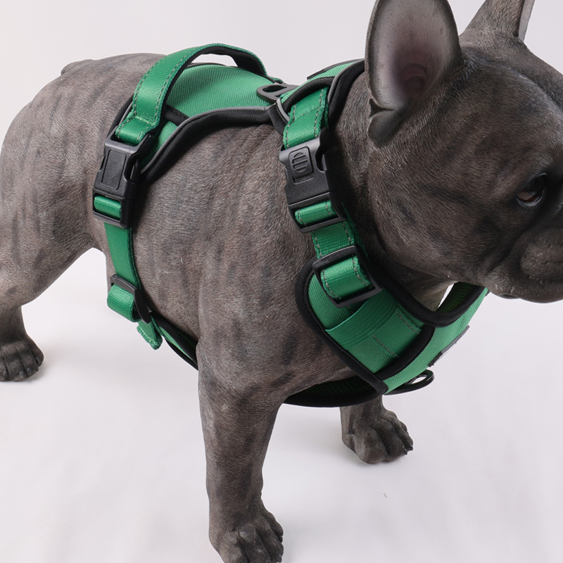 Harnais pour chien Oxford anti-traction personnalisé, gilet réfléchissant et ajustable, fabriqué en Chine 26